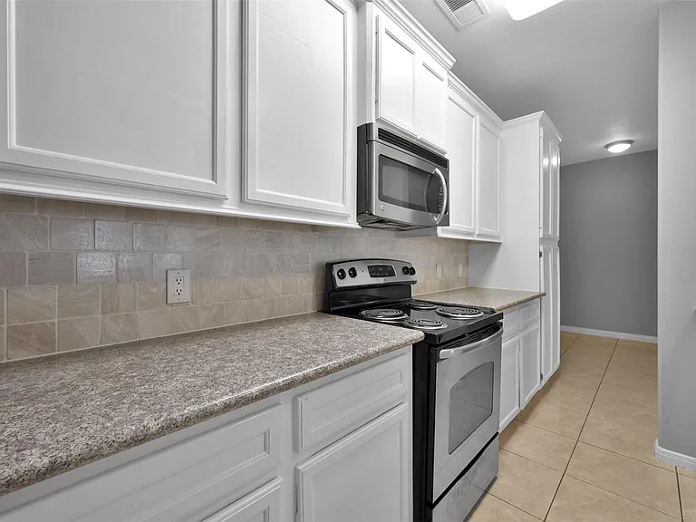 164 Binnacle Ct #B — Photo 6