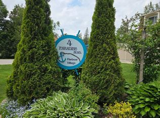 4 Paradise Blvd #24, Ramara, ON L0K1B0