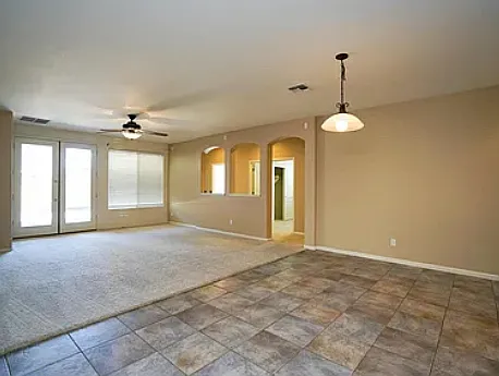 3238 E Fairview St — Photo 5