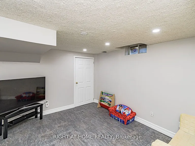 2084 White Dove Cir — Photo 28