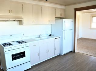 8803 Canby Ave, Northridge, CA 91325