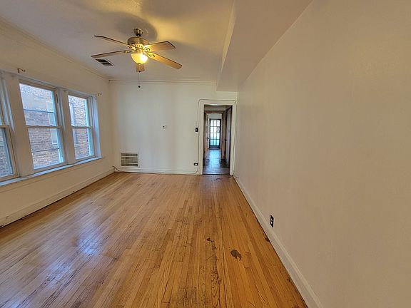 4th image of 8010 S Marshfield Ave