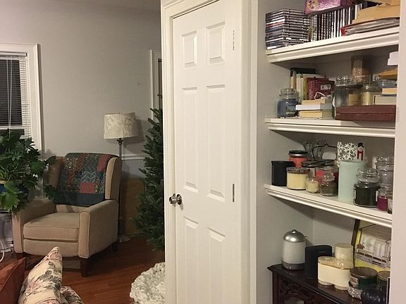 2nd image of 38 Waterbury St #1
