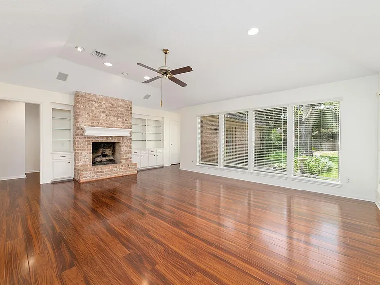 11838 Riverview Dr — Photo 13