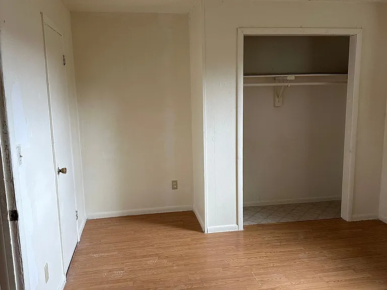 1890 Kalmia St #9 — Photo 5