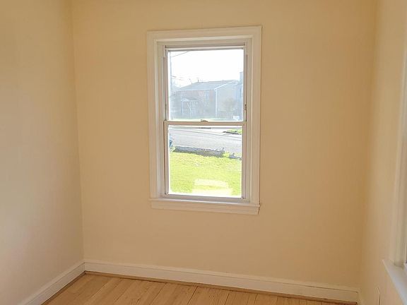 5th image of 3217 Randall Rd