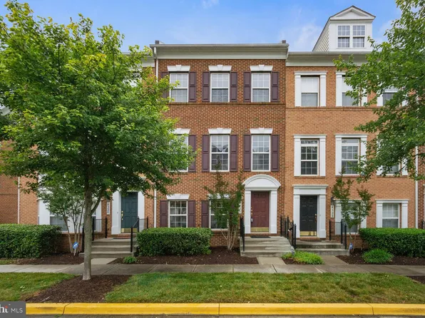 4326 Talmadge Cir, Suitland, MD 20746