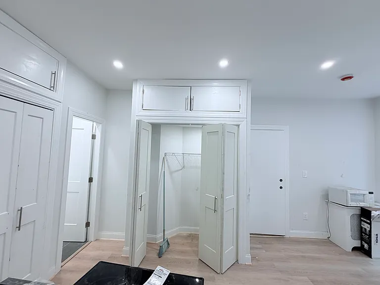 100 Myrtle St #8 — Photo 2