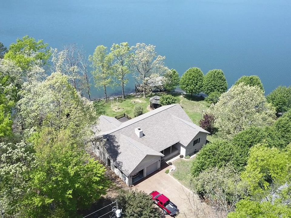 1st image of 1704 Perimeter Dr