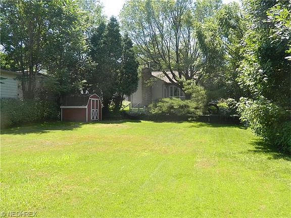 4th image of 555 Maringo Ave