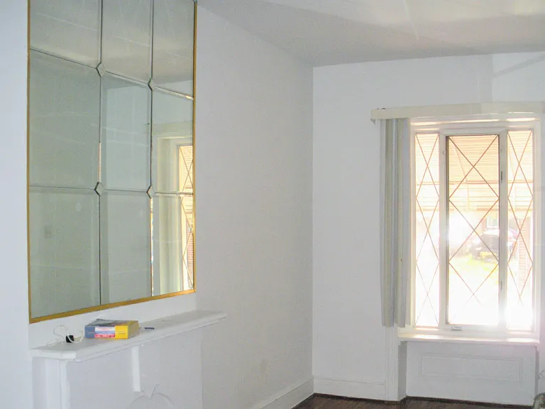 1613 Fontain St — Photo 8
