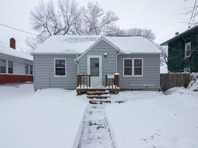 1105 2nd St N, Fargo, ND, 58102