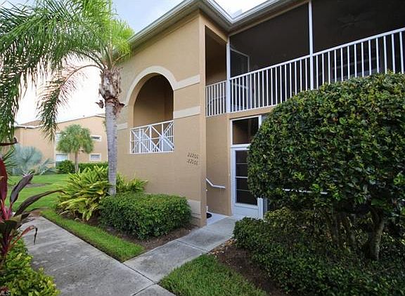 4th image of 26190 Clarkston Dr #201