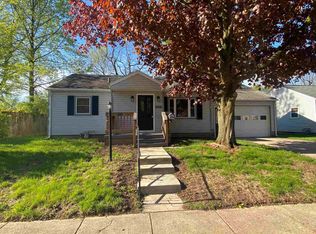 409 Club Ln, Lafayette, IN 47905