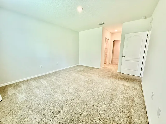 243 Meghan Cir — Photo 11