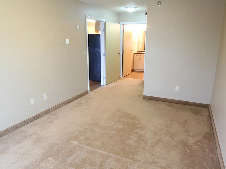 Northern Heights Apartments — Photo 6