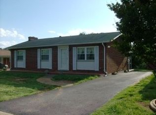 5404 Plantation Rd, Roanoke, VA 24019