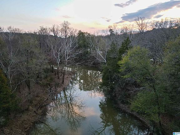 2nd image of 1 Moreland Rd #1