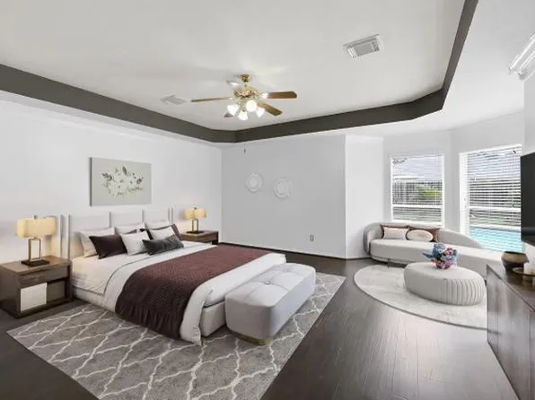 3213 W Oaks Boulevard, Pearland, TX 77584