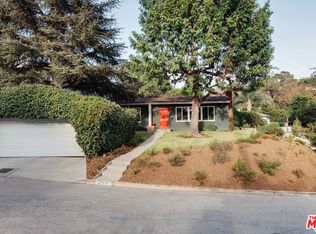 2711 Trent Ct, Los Angeles, CA 90065