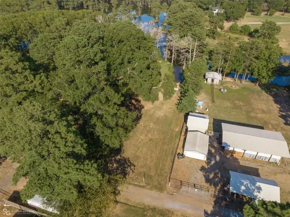 10640 Ferry Lake School Rd, Oil City, LA 71061