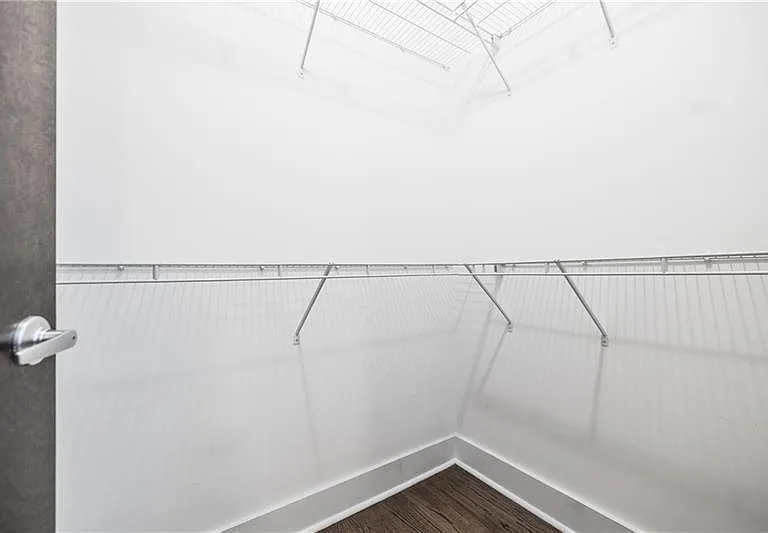 1221 Caroline St NE #201 — Photo 25