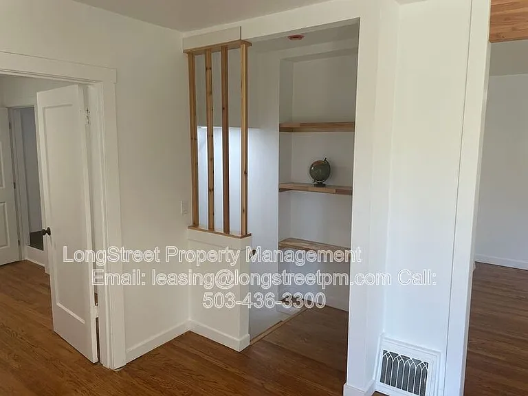 4514 NE 18th Ave — Photo 9