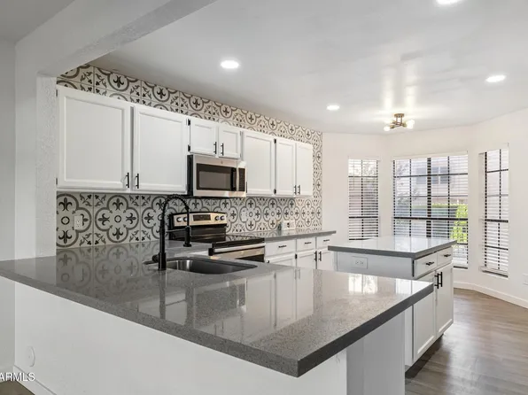 4206 E AGAVE Road, Phoenix, AZ 85044