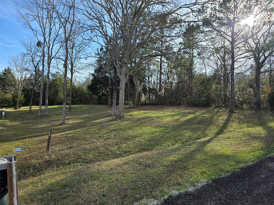 1st image of Toucan Ln