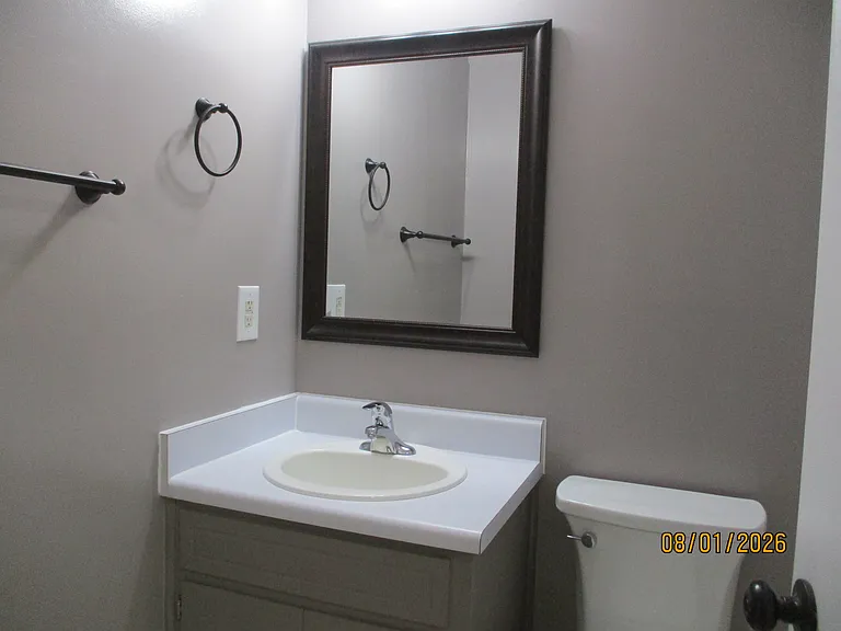 616 Langley Ct — Photo 5