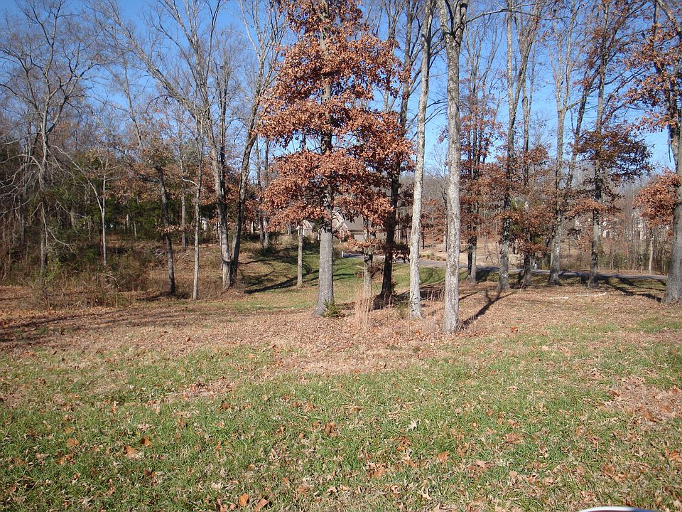 2nd image of 30 Lancaster Dr