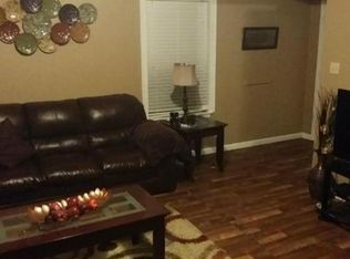 1451 N Bluegrove Rd, Lancaster, TX 75134