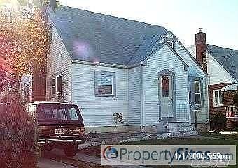 1st image of 1067 Adams Ave