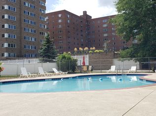 11720 Edgewater Dr APT 816, Lakewood, OH 44107