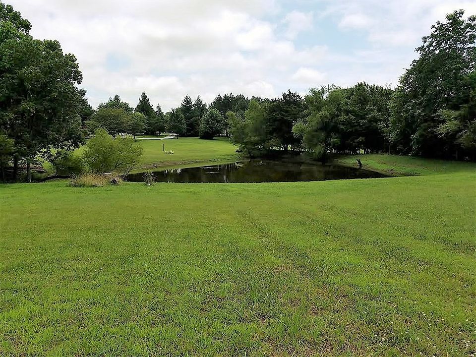 1st image of N Starr Dr