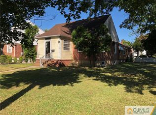 36 Lafayette Ave, Edison, NJ 08837