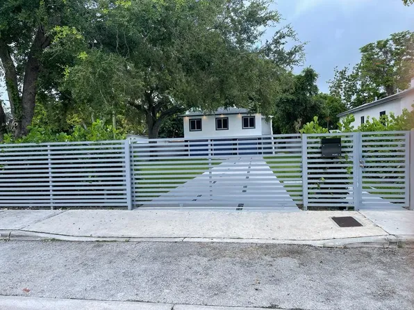 400 NW 48th St, Miami, FL 33127