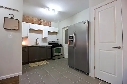 417 S Madison Ave #1 Photo 1