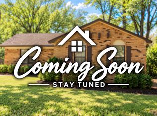 3665 Bluff Wood Dr, Memphis, TN 38128