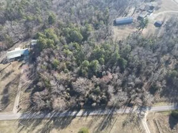 (undisclosed Address), London, AR 72847