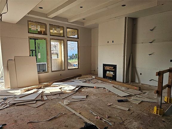 3rd image of 11216 S Gleason Rd