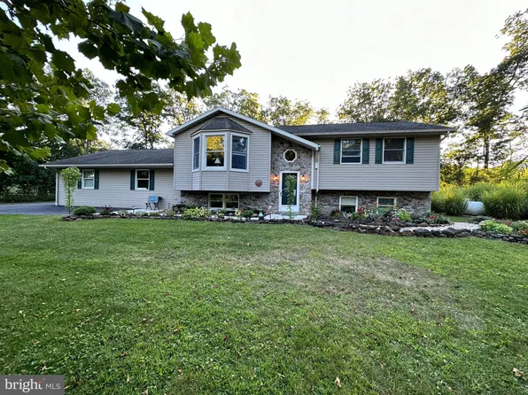 10 Union Church Rd, Dillsburg, PA 17019
