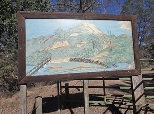 2946 Wolf Creek Rd, Clearlake Oaks, CA 95423