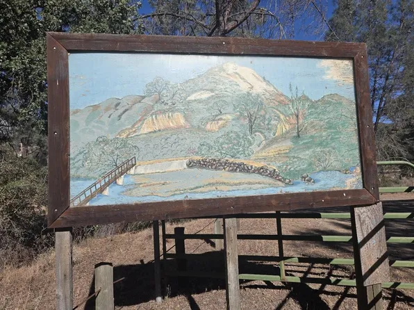 2946 Wolf Creek Rd, Clearlake Oaks, CA 95423