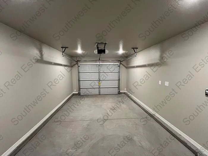 2109 Bobwhite Ct #B — Photo 12