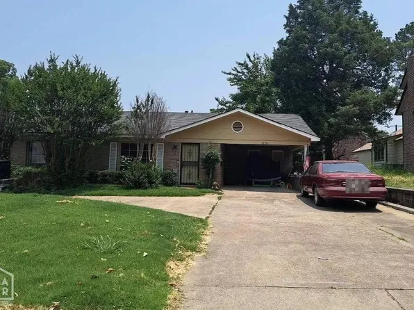 1230 S Main St, Jonesboro, AR 72401