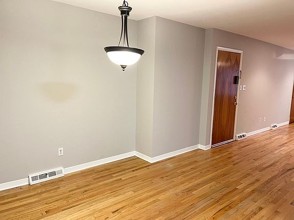 dining area off kitchen
