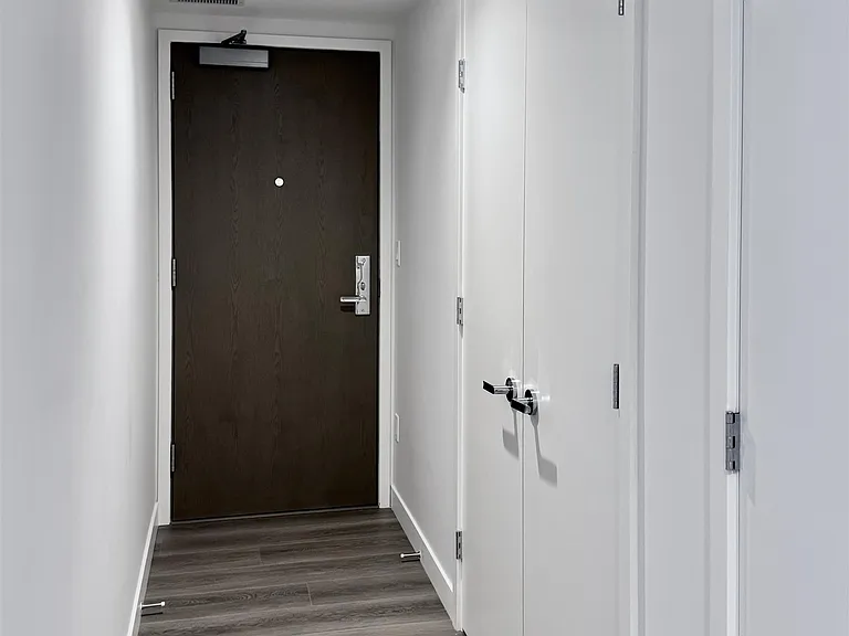 6608 Sussex Ave #4 — Photo 12