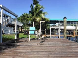 2292 York Rd, Saint James City, FL 33956