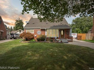7545 Merrick St, Taylor, MI 48180